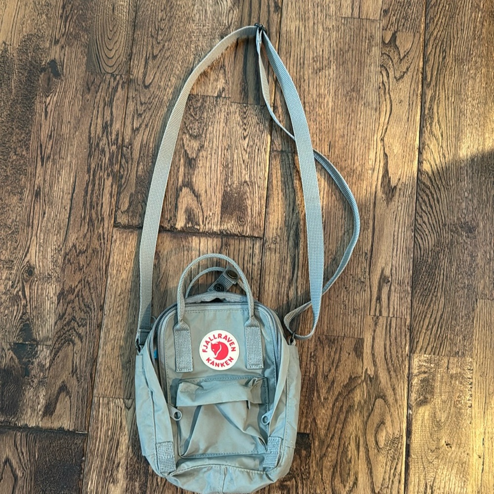 KÅNKEN RE-WOOL SLING